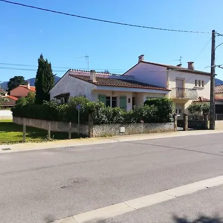Holiday home Maison Pittoresque A Avec Jardin Cloture Argeles-sur-Mer