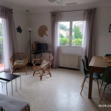 Maison Pittoresque A Avec Jardin Cloture Holiday home *