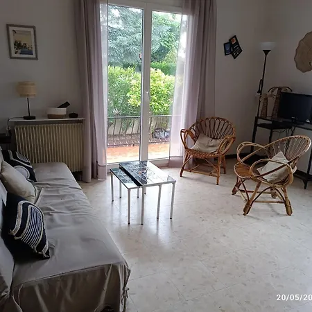Maison Pittoresque A Avec Jardin Cloture *